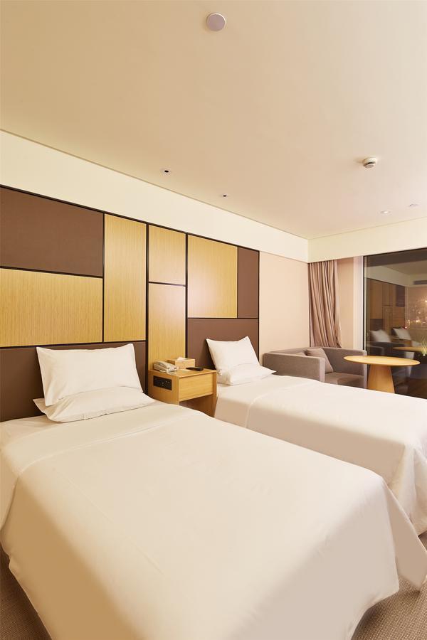 Ji Hotel Shanghai Lujiazui South Pudong Road Екстер'єр фото