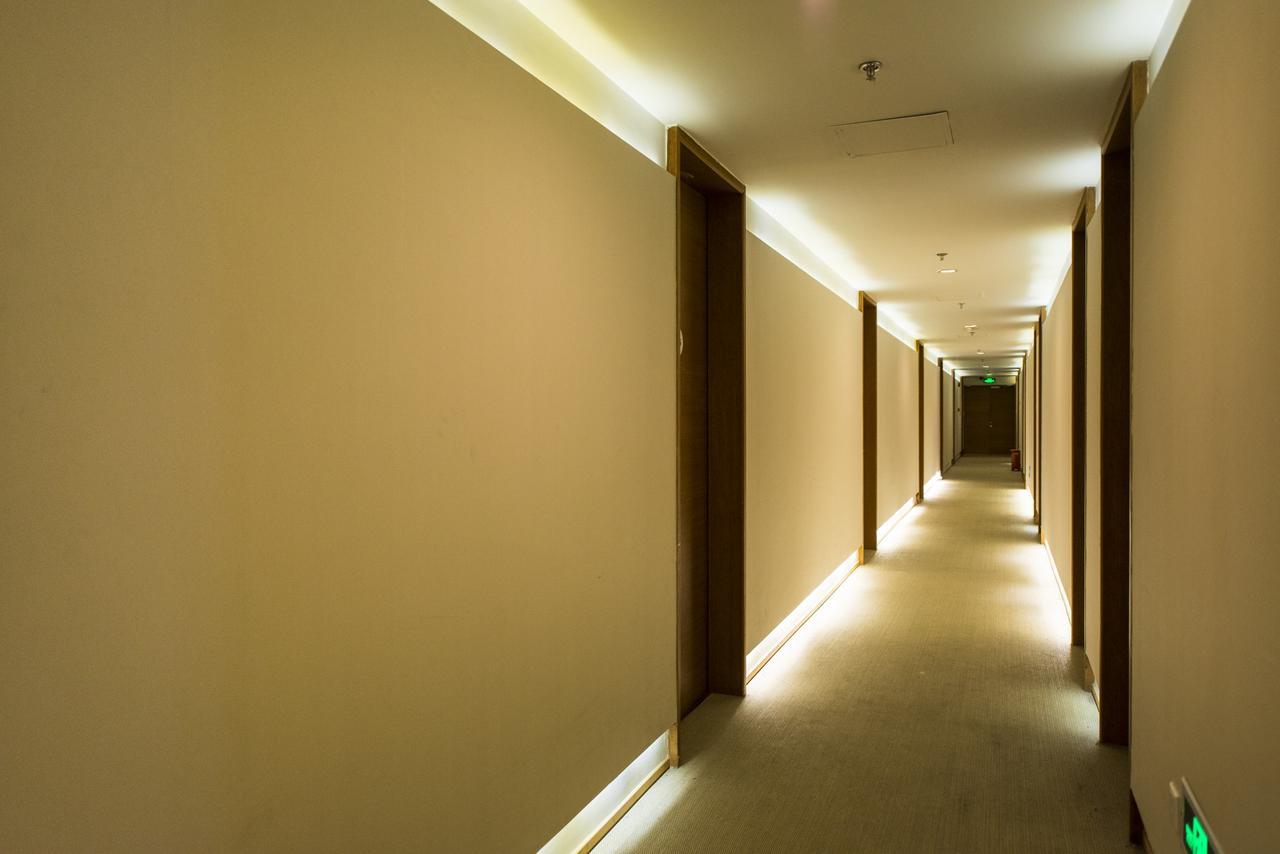 Ji Hotel Shanghai Lujiazui South Pudong Road Екстер'єр фото