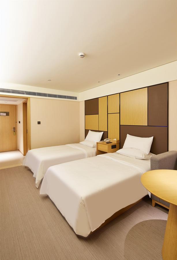 Ji Hotel Shanghai Lujiazui South Pudong Road Екстер'єр фото