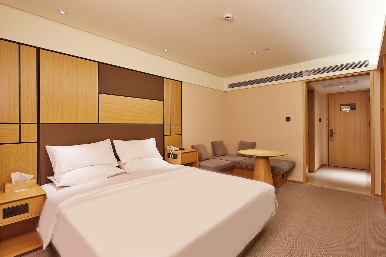 Ji Hotel Shanghai Lujiazui South Pudong Road Екстер'єр фото