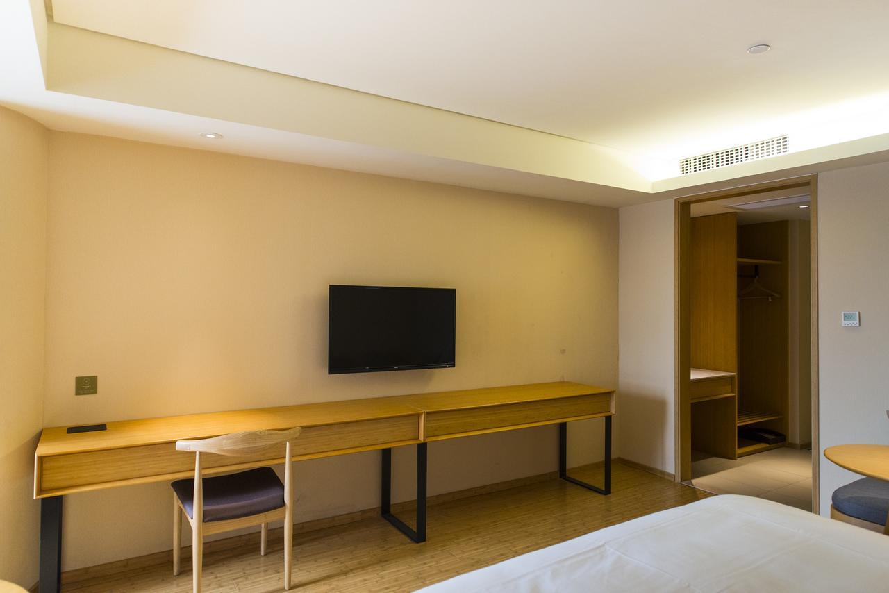 Ji Hotel Shanghai Lujiazui South Pudong Road Екстер'єр фото